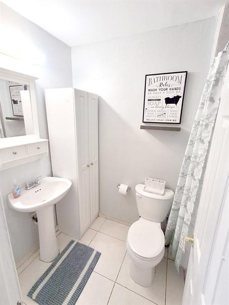 Image 14 of 15 For 324 22nd St  B