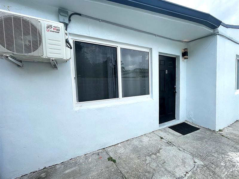 Image 6 of 15 For 324 22nd St  B