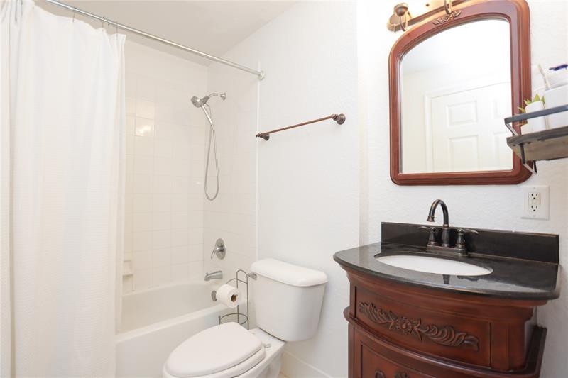 Image 19 of 23 For 1805 Flagler Dr  208