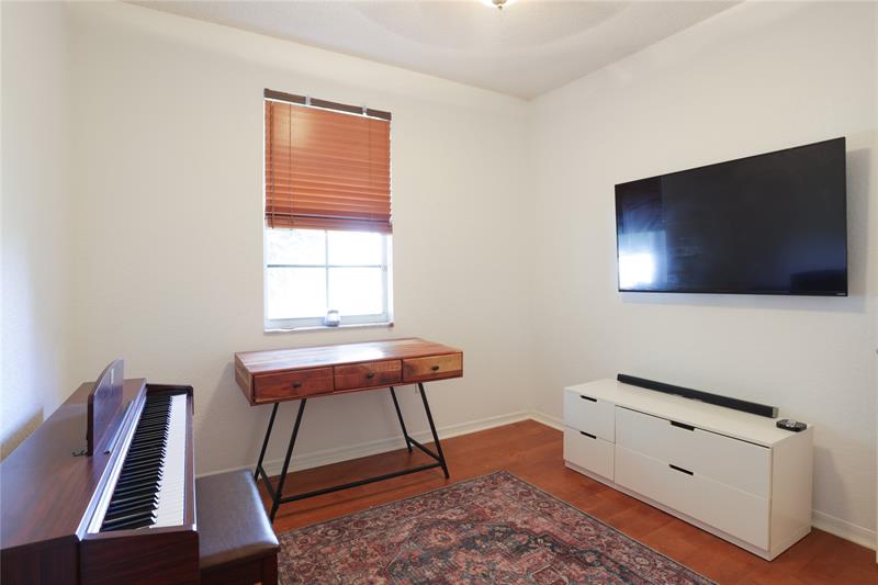 Image 20 of 23 For 1805 Flagler Dr  208