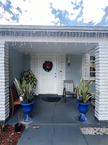 Image 3 of 10 For 10521 35th Ct