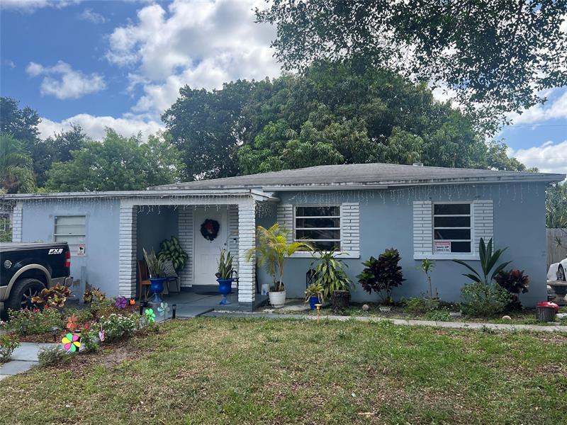Image 5 of 10 For 10521 35th Ct