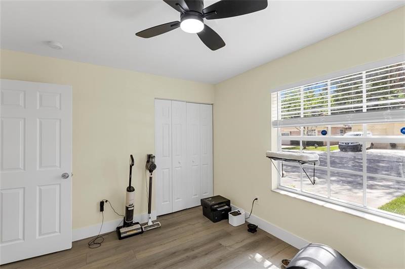 Image 13 of 16 For 5839 Eagle Cay Ter