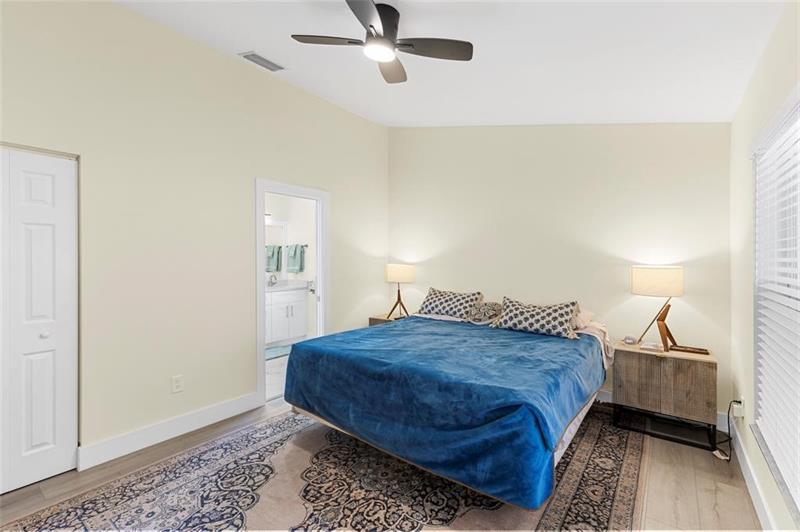 Image 14 of 16 For 5839 Eagle Cay Ter