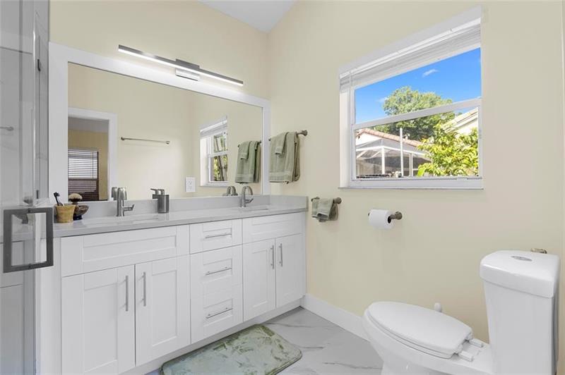 Image 15 of 16 For 5839 Eagle Cay Ter