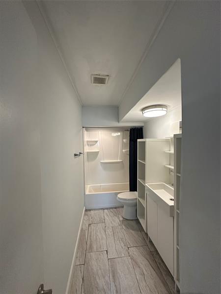 Image 20 of 20 For 2175 56th St  106