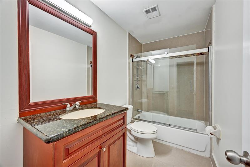 Image 20 of 44 For 3336 Quail Close