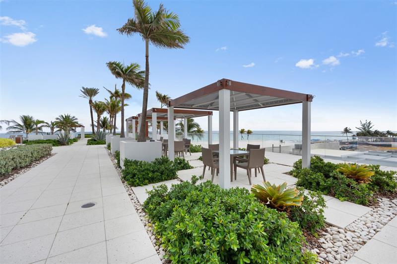 Image 46 of 53 For 18911 Collins Ave  3003