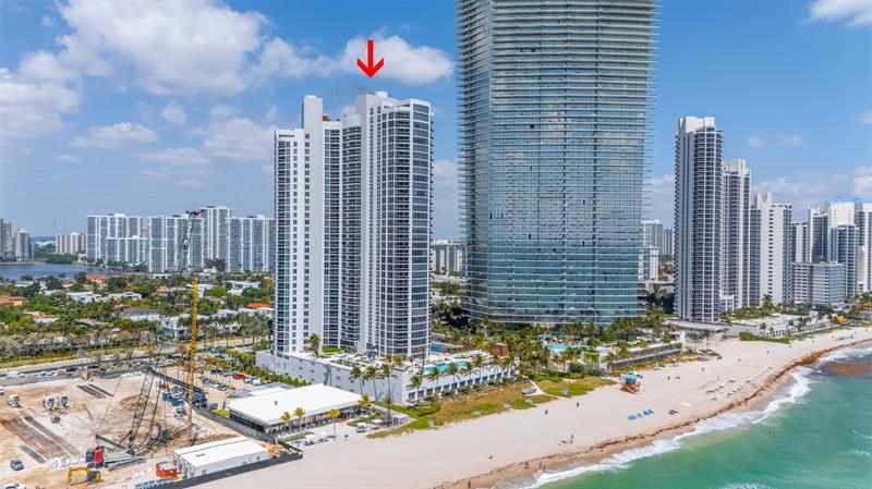 Image 50 of 53 For 18911 Collins Ave  3003