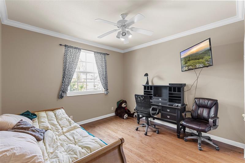 Image 27 of 97 For 18932 33rd Ct