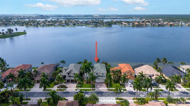 Image 5 of 97 For 18932 33rd Ct