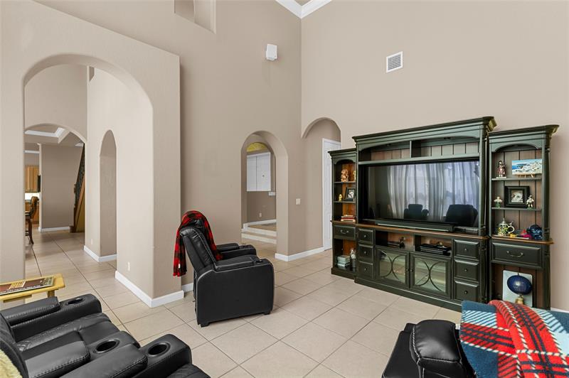 Image 51 of 97 For 18932 33rd Ct