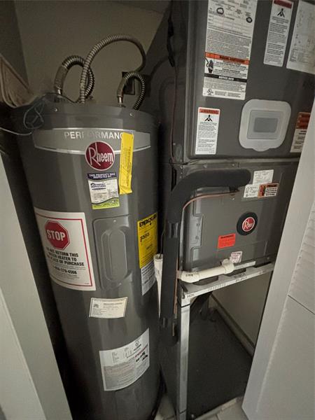 Image 26 of 33 For 6837 39th Dr