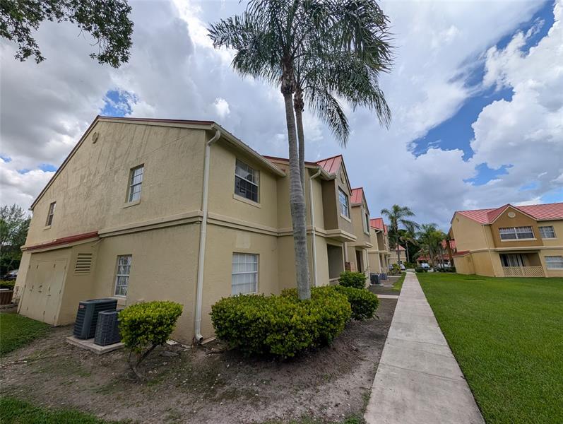 Image 3 of 15 For 18324 68th Ave  K