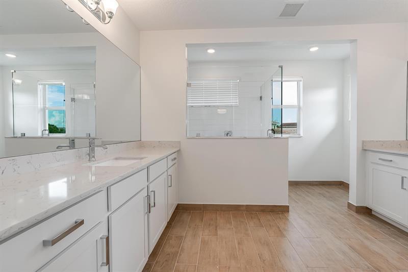 Image 31 of 53 For 4194 Marina Way
