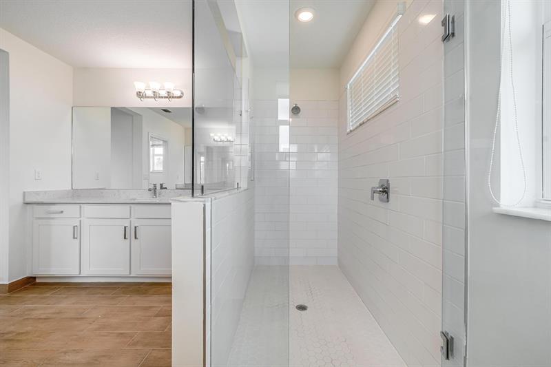 Image 33 of 53 For 4194 Marina Way