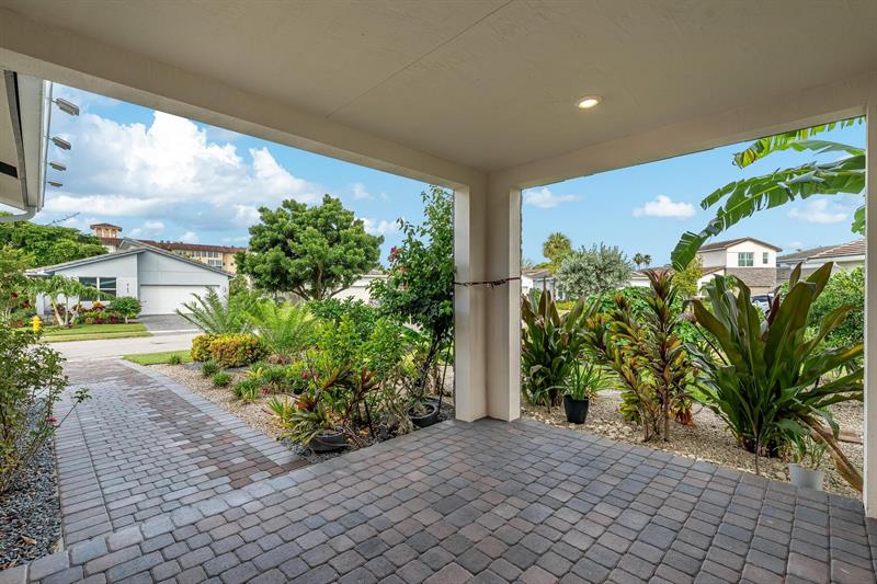 Image 35 of 53 For 4194 Marina Way