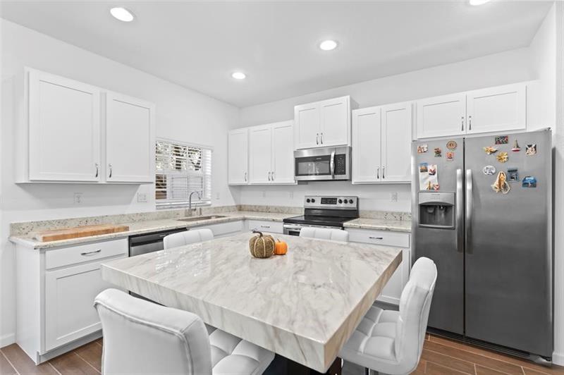 Image 4 of 33 For 4029 11th Drive