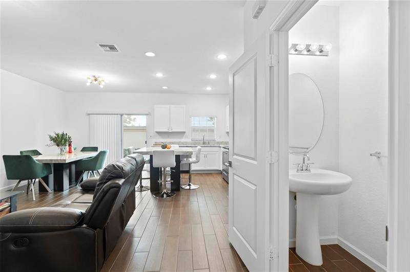 Image 9 of 33 For 4029 11th Drive