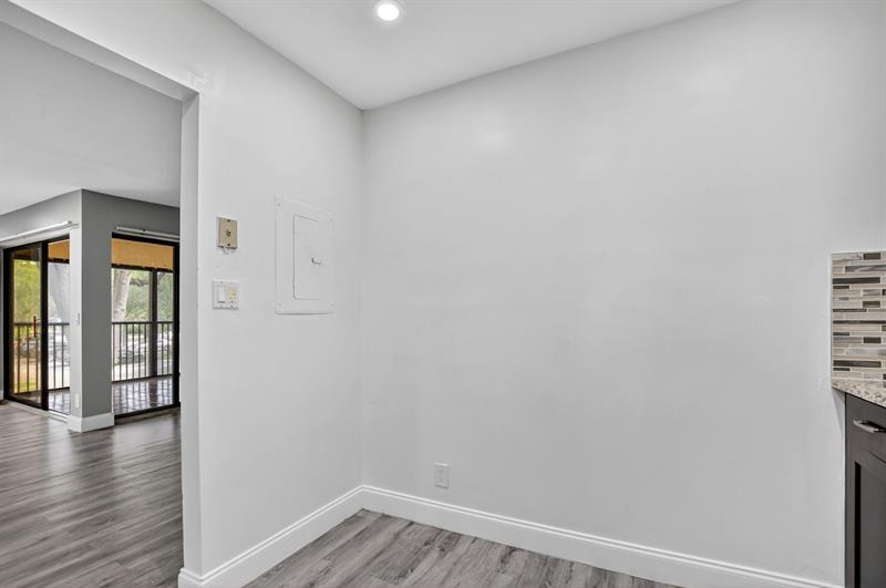 Image 16 of 47 For 3751 Cocoplum Cir  3564