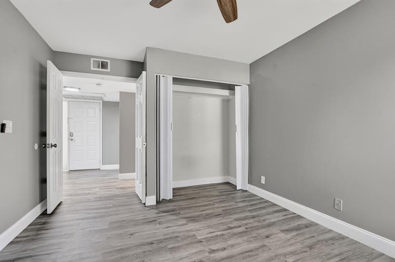 Image 24 of 47 For 3751 Cocoplum Cir  3564