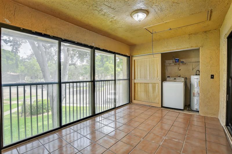 Image 30 of 47 For 3751 Cocoplum Cir  3564