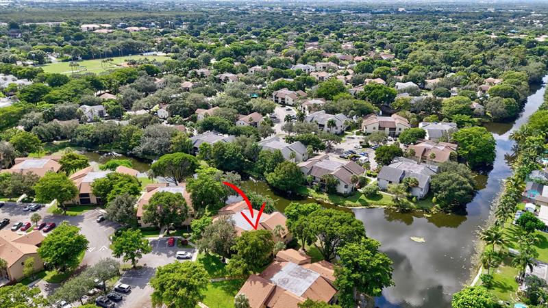 Image 40 of 47 For 3751 Cocoplum Cir  3564