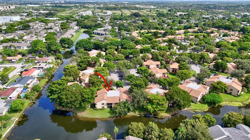 Image 43 of 47 For 3751 Cocoplum Cir  3564