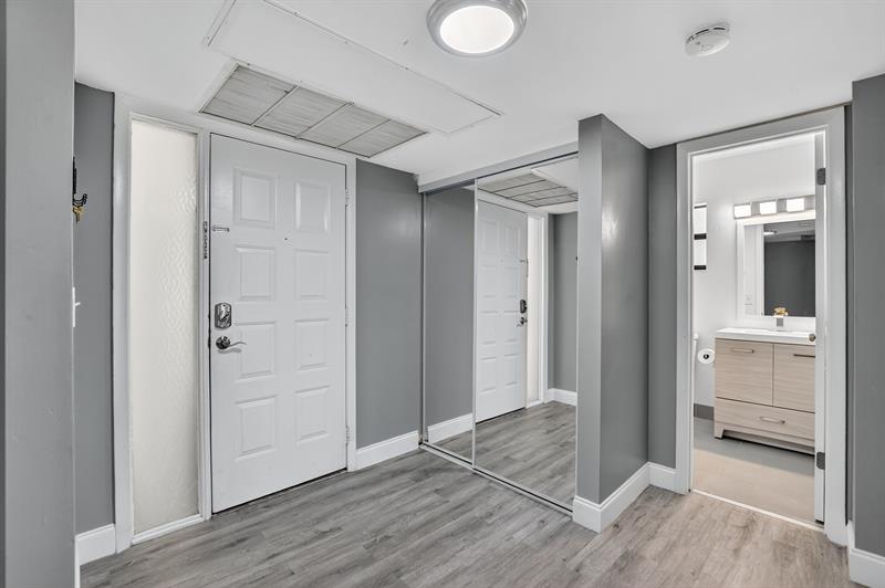 Image 5 of 47 For 3751 Cocoplum Cir  3564