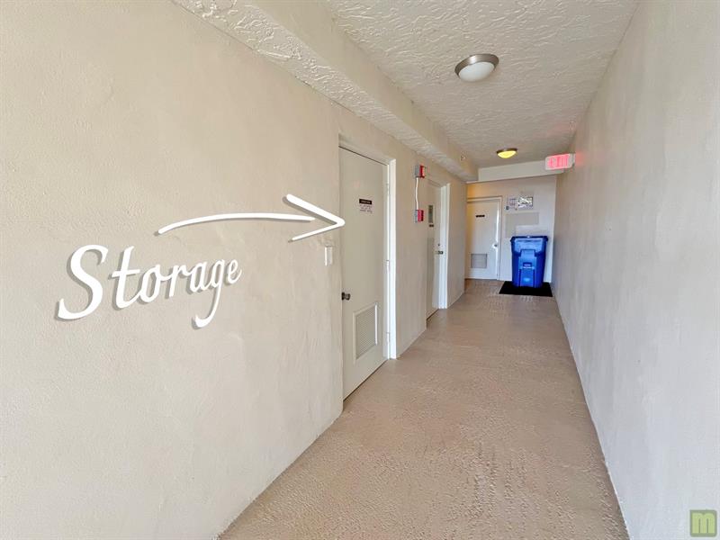 Image 44 of 66 For 3510 Oaks Way  601