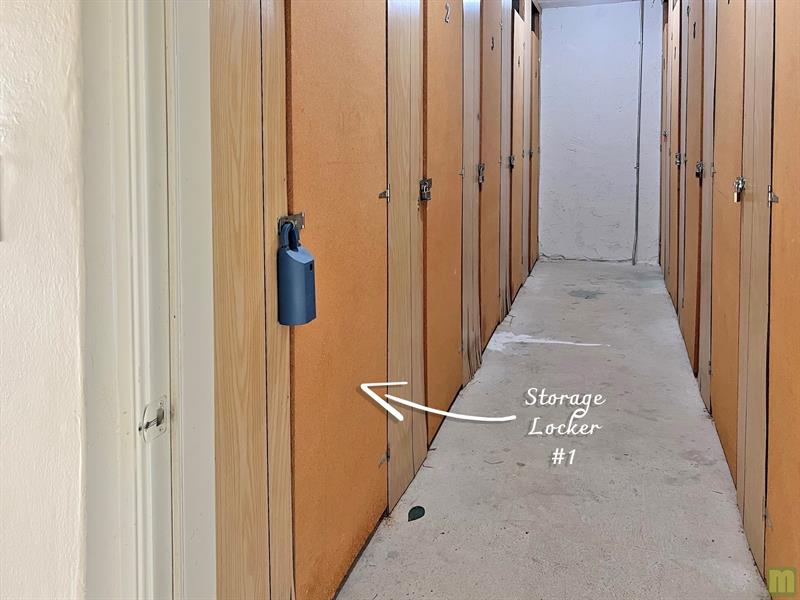 Image 45 of 66 For 3510 Oaks Way  601