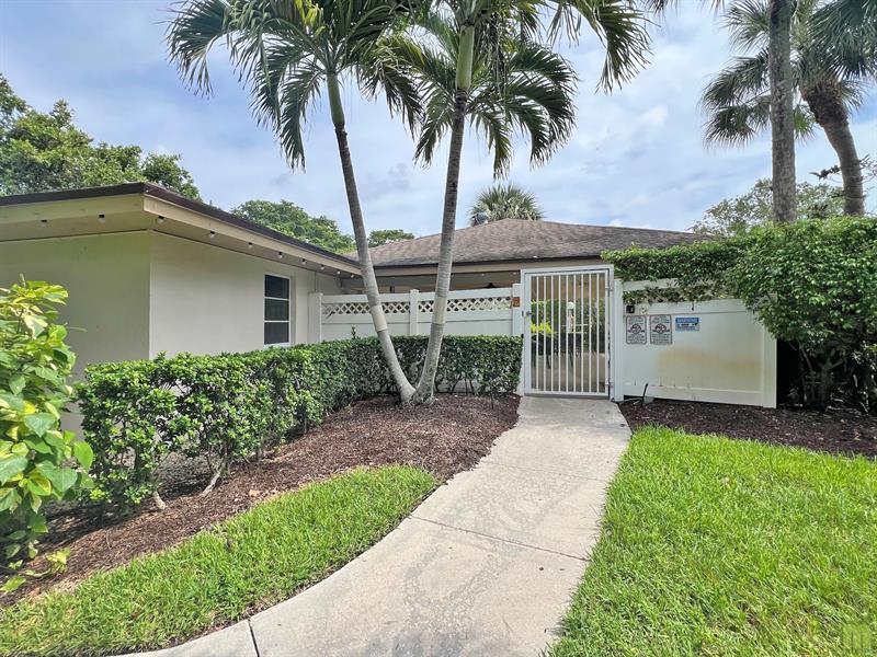 Image 58 of 66 For 3510 Oaks Way  601