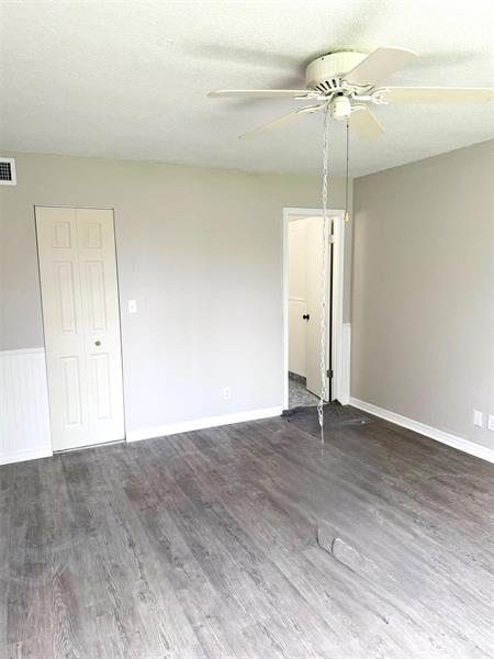 Image 5 of 10 For 115 Royal Park Dr  1g