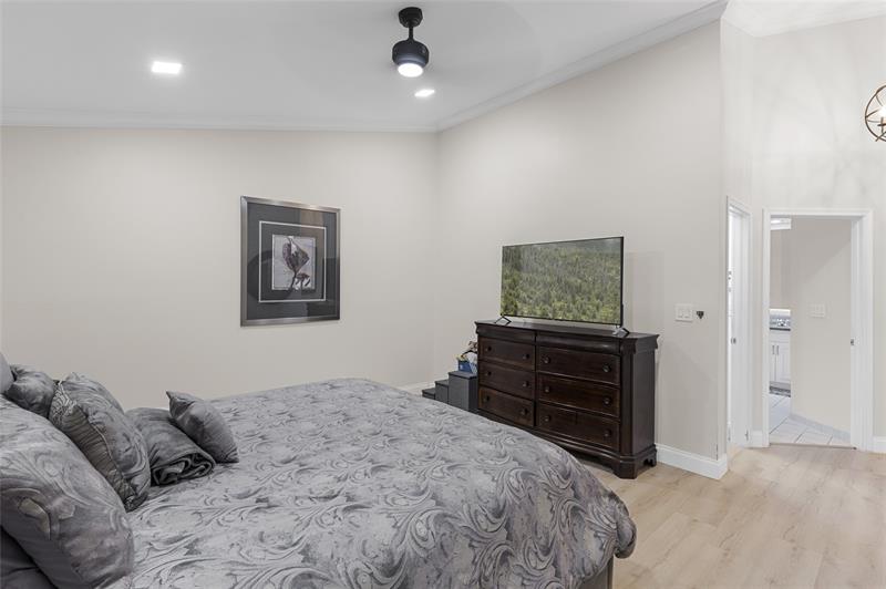 Image 20 of 39 For 2075 127th Ter