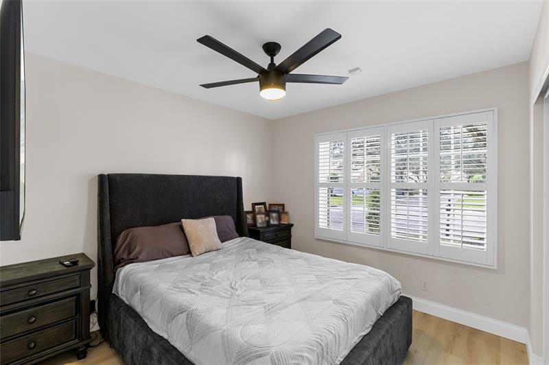 Image 24 of 39 For 2075 127th Ter