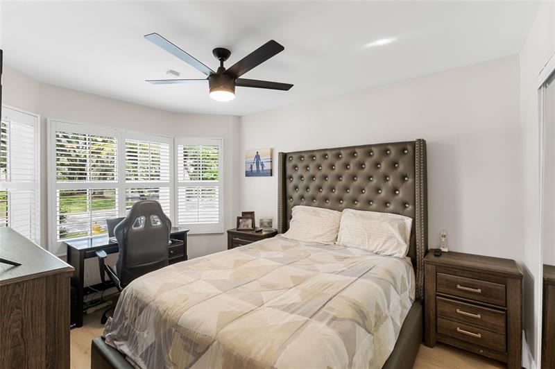 Image 27 of 39 For 2075 127th Ter