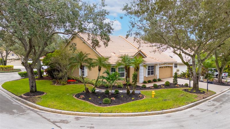 Image 4 of 39 For 2075 127th Ter