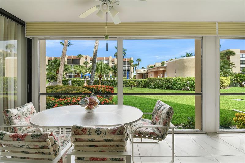 Image 6 of 32 For 3412 Causeway Blvd  103