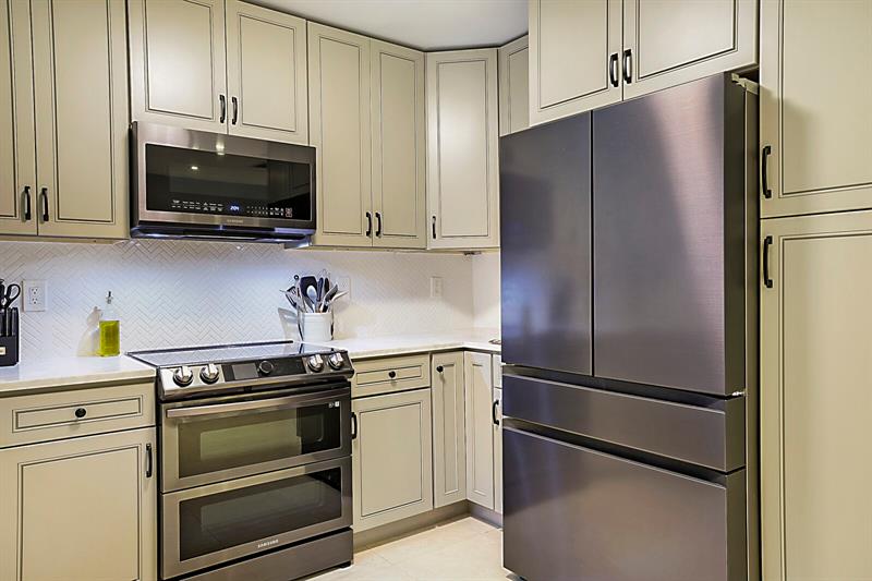Image 15 of 23 For 1701 32nd Ct