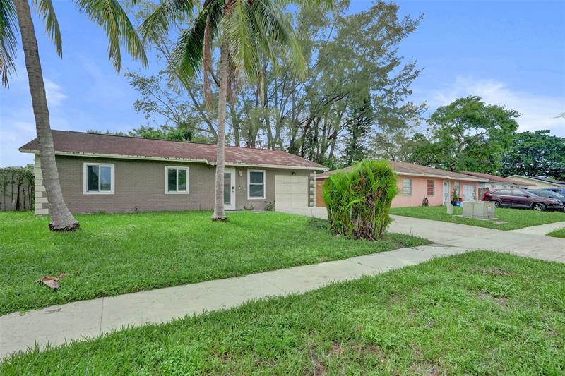 Image 3 of 28 For 521 83rd Ave