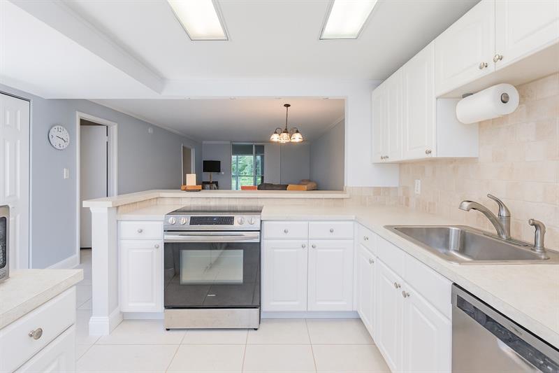 Details for 6161 2nd Avenue  121, Boca Raton, FL 33487