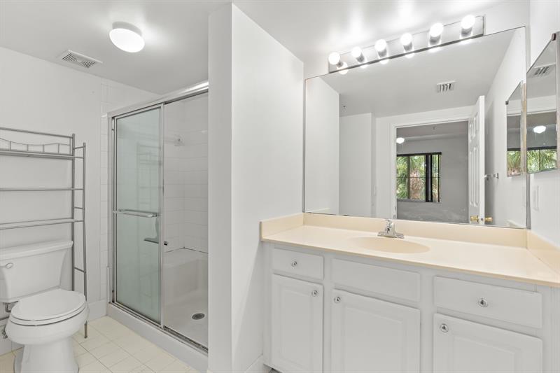 Image 13 of 20 For 11661 Atlantic Blvd  34