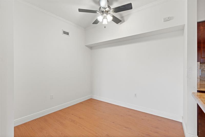 Image 9 of 20 For 11661 Atlantic Blvd  34