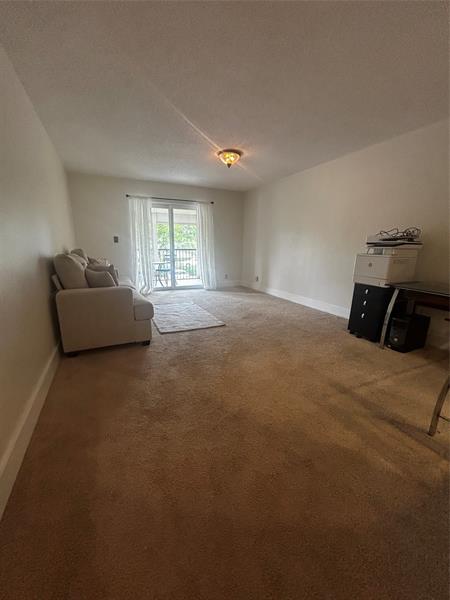 Image 16 of 42 For 251 Cypress Rd  120