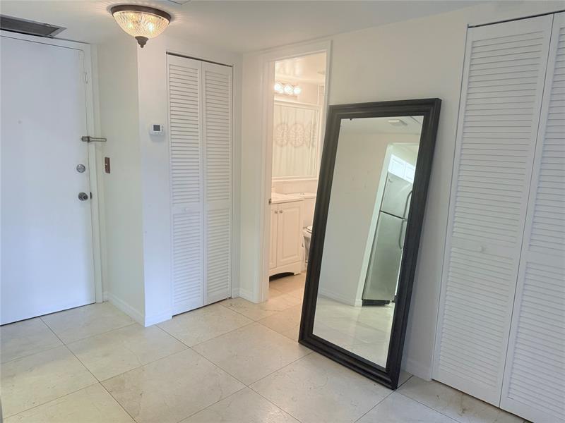 Image 7 of 42 For 251 Cypress Rd  120
