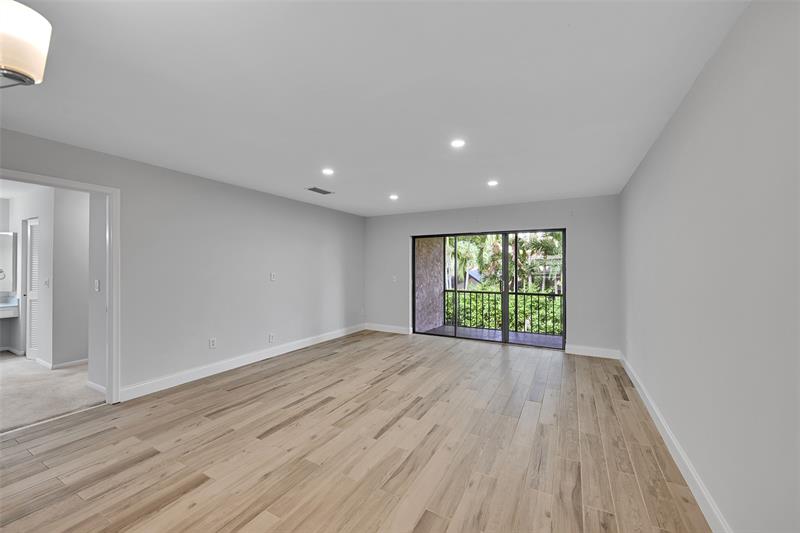 Image 14 of 38 For 21699 Cypress Rd  17d