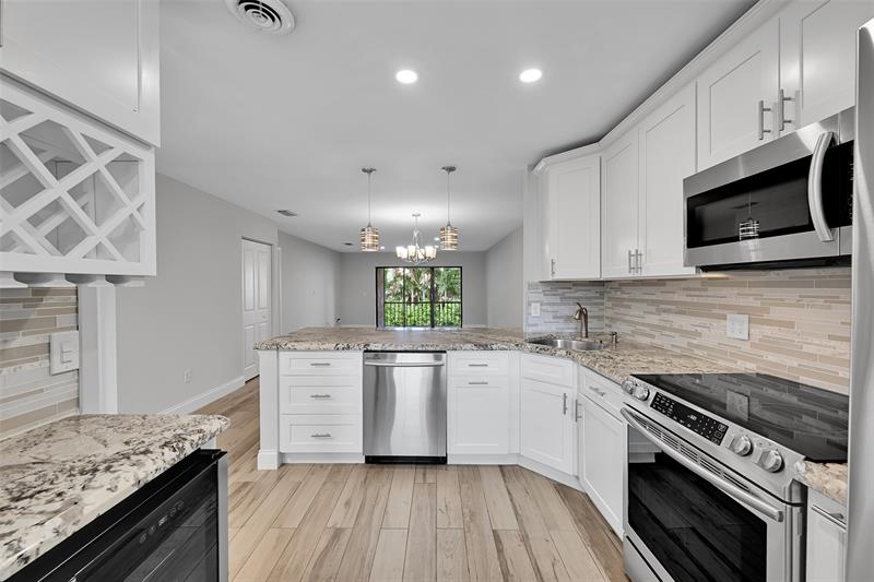 Image 8 of 38 For 21699 Cypress Rd  17d