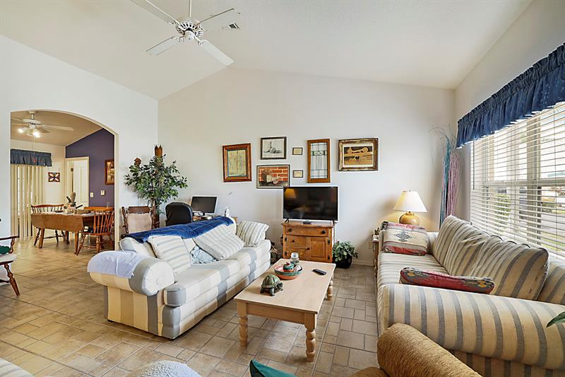 Image 7 of 28 For 349 Tuscany Way