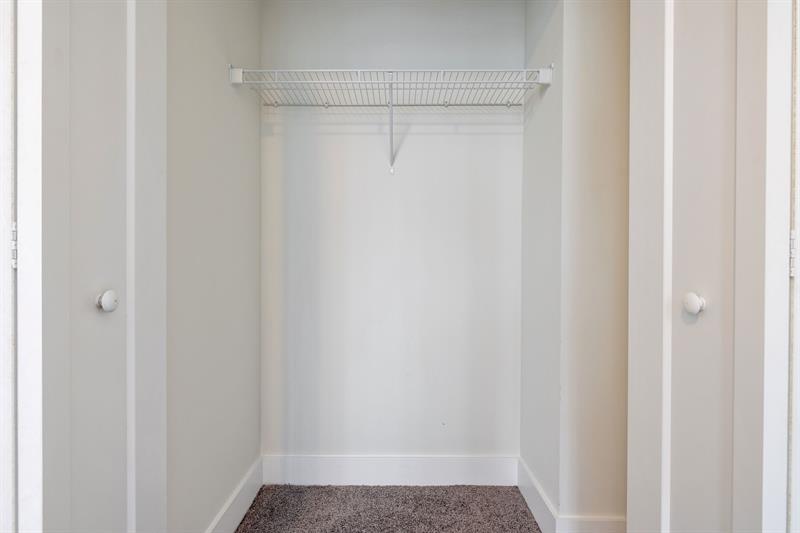 Image 14 of 45 For 120 Compass Way  435