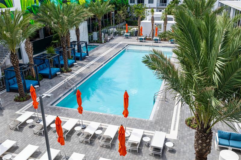 Image 30 of 45 For 120 Compass Way  435